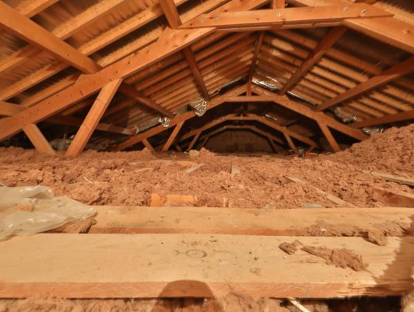 Maison à vendre 8 pièces proche de MANTENAY MONTLIN (01)