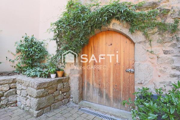 Corps de ferme entièrement rénové