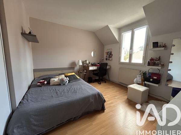 Maison à vendre 6 pièces 131 m² Magny-le-Hongre