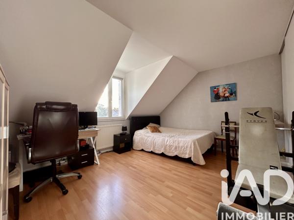 Maison à vendre 6 pièces 131 m² Magny-le-Hongre