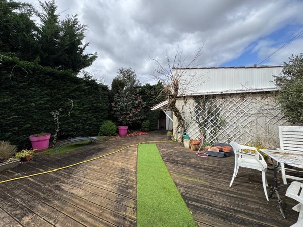 Maison d'architecte 213 m² - 5 ch - jardin, garage double - Le Bouscat 770 000 € H.A.I.*