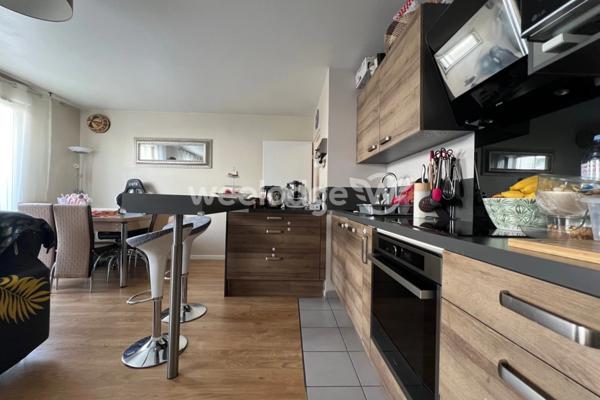 Appartement à vendre 3 pièces de 63,85 m² à Mantes-la-Ville