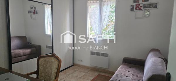 Maison de 2006 3 chambres sur 712 m² de terrain
