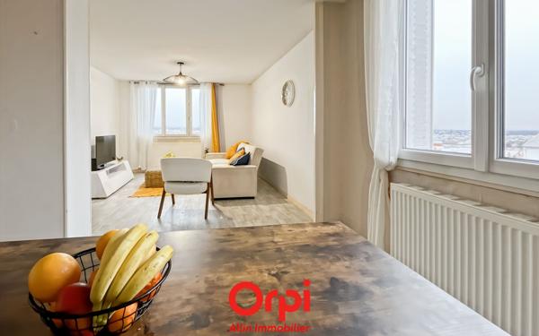 Appartement à vendre    3 pièces •  Montluçon
