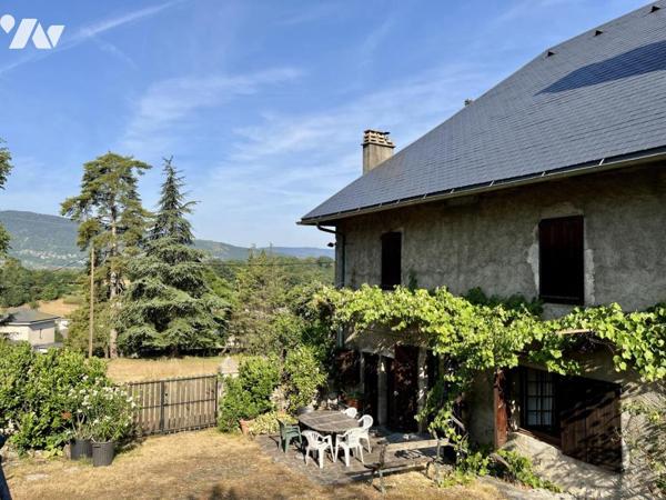ST-JEOIRE-PRIEURÉ – PROPRIÉTÉ DE CARACTÈRE DU XIXᵉ SIÈCLE – PLUS DE 6 HECTARES – PISCINE 