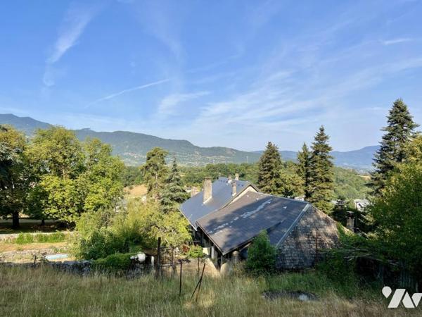 ST-JEOIRE-PRIEURÉ – PROPRIÉTÉ DE CARACTÈRE DU XIXᵉ SIÈCLE – PLUS DE 6 HECTARES – PISCINE 