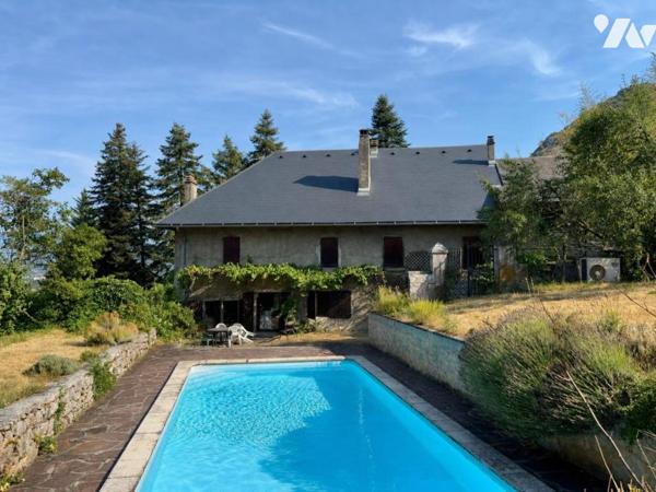 ST-JEOIRE-PRIEURÉ – PROPRIÉTÉ DE CARACTÈRE DU XIXᵉ SIÈCLE – PLUS DE 6 HECTARES – PISCINE 