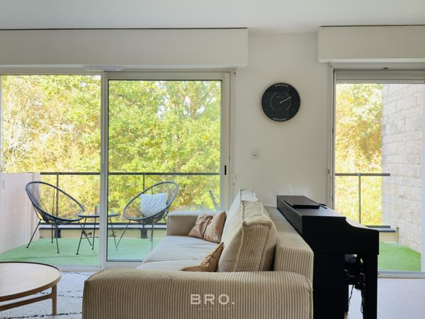 APPARTEMENT DE CHARME - RIVE GAUCHE - TYPE 3 - 76m2 + TERRASSE