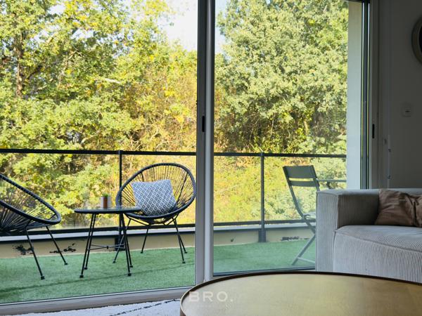 APPARTEMENT DE CHARME - RIVE GAUCHE - TYPE 3 - 76m2 + TERRASSE