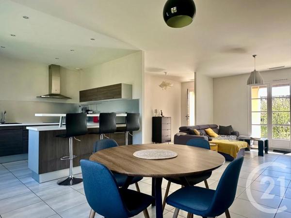 Maison à vendre  5 pièces - 150 m 2   POURRIERES  - 83