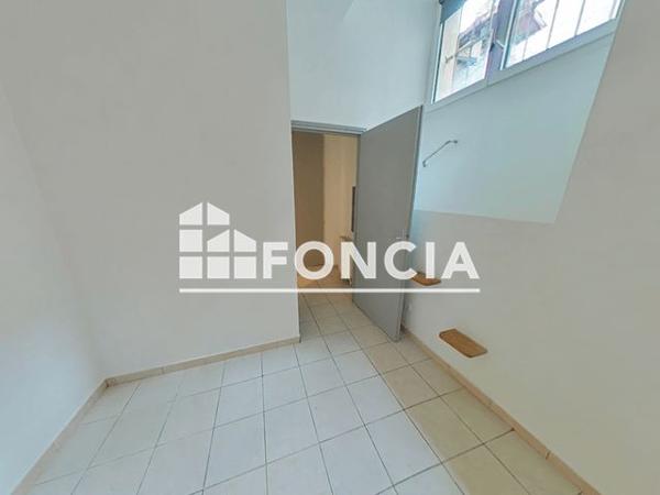 Location Studio 35 m² - 20 RUE CATHALA COTURE Cahors 46000