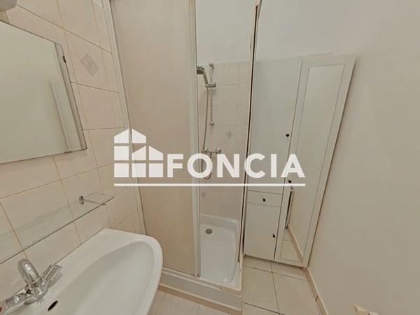 Location Studio 35 m² - 20 RUE CATHALA COTURE Cahors 46000