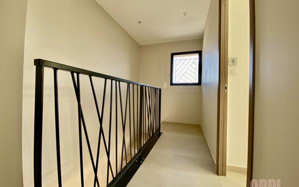 Maison à vendre    5 pièces •  Monteux