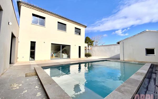 Maison à vendre    5 pièces •  Monteux