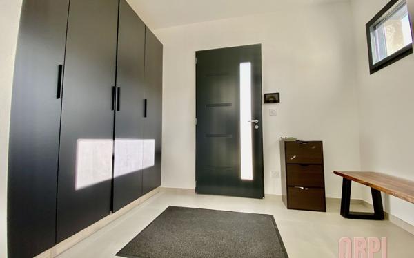 Maison à vendre    5 pièces •  Monteux