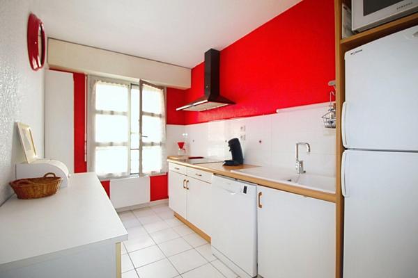 Bel appartement P2 de 51 m2 avec balcon et garage