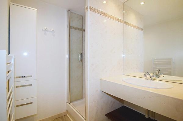 Bel appartement P2 de 51 m2 avec balcon et garage