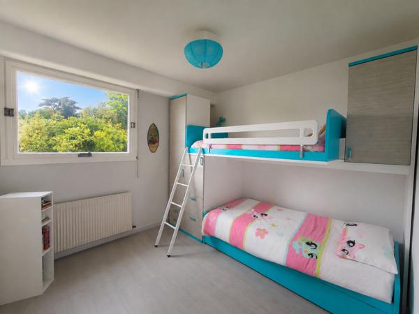 ROYAN - ENTRE LES QUARTIERS DU PIGEONNIER ET DE PONTAILLAC - 350 M PLAGES - BEL APARTEMENT T3 LUMINEUX