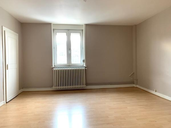 Location 2 Pieces 51 54270 Essey Les Nancy 1806