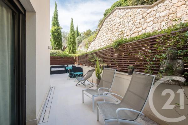 Appartement F6 à vendre  6 pièces - 159,02 m 2   NICE  - 06