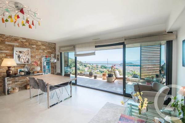 Appartement F6 à vendre  6 pièces - 159,02 m 2   NICE  - 06