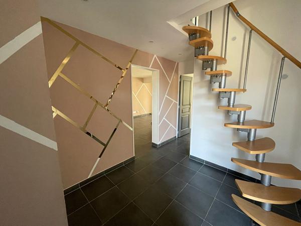 EXCLUSIVITE AVIGNON LE PONTET - MAISON A VENDRE DE 102 M² HAB SUR UN TERRAIN DE 360 M² AVEC GARAGE