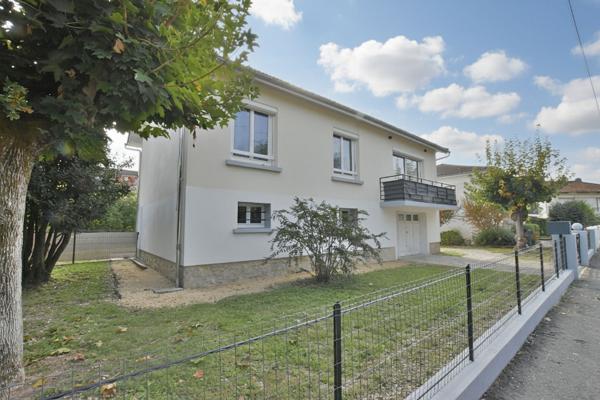 Charmante maison familiale proche commodités à Bergerac !