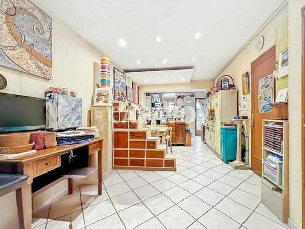Vente Appartement 2 pièces de 46m² - 69150 Décines-Charpieu