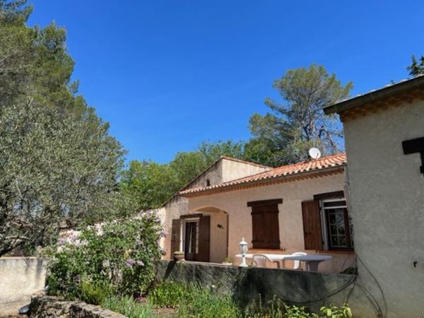 Maison provençale au calme à quelques minutes de Cotignac
