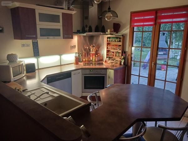 Maison individuelle à vendre à Champvallon dans l'Yonne (89710), ref : 2400047