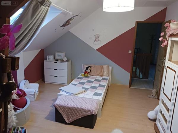 Maison individuelle à vendre à Champvallon dans l'Yonne (89710), ref : 2400047