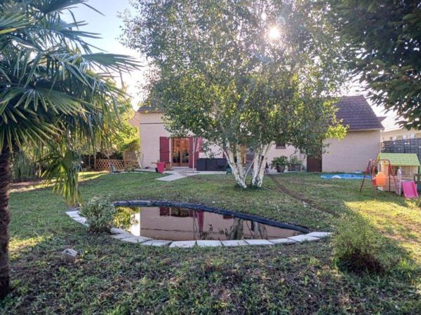 Maison individuelle à vendre à Champvallon dans l'Yonne (89710), ref : 2400047