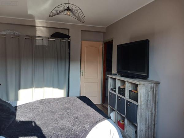 Maison individuelle à vendre à Champvallon dans l'Yonne (89710), ref : 2400047