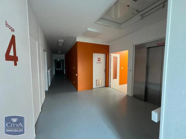 Appartement à louer 1 pièce 32.91m²