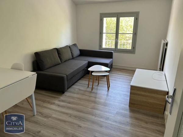 Appartement à louer 2 pièces 43.58m² Châlons-en-Champagne (51000)