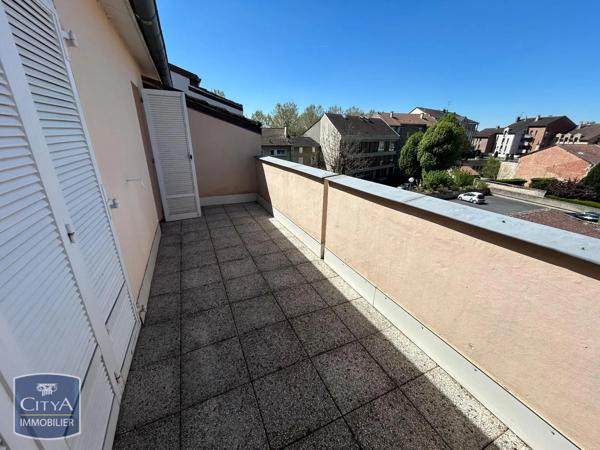 Appartement à louer 2 pièces 43.58m² Châlons-en-Champagne (51000)