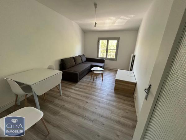 Appartement à louer 2 pièces 43.58m² Châlons-en-Champagne (51000)
