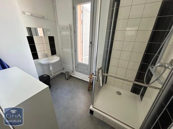 Appartement à louer 2 pièces 43.58m² Châlons-en-Champagne (51000)