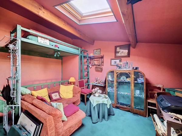 Vente                                                      Maison
                        
                     5 pièces                      120 m2                     à Brunoy