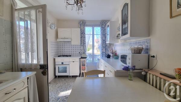 Maison à vendre  9 pièces - 170 m2 MERIEL - 95