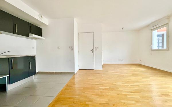 Appartement à vendre    3 pièces • 67,57 m2 Massy