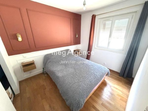 Maison à Saint-Just-en-Chaussée, 60130 - 7 pièces 130m²