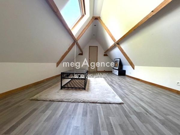 Maison à Saint-Just-en-Chaussée, 60130 - 7 pièces 130m²
