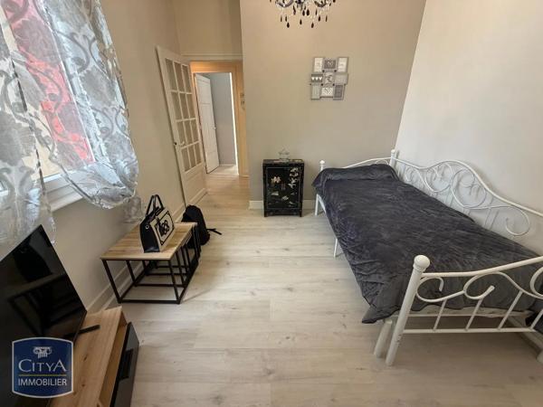 Appartement à louer 2 pièces 35.04m² Vichy (03200)