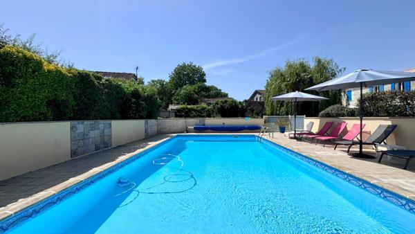 EXCLUSIVITÉ « CHARENTAISE 15 MIN LR » 795 600 € FAI* CHARENTAISE D'EXCEPTION