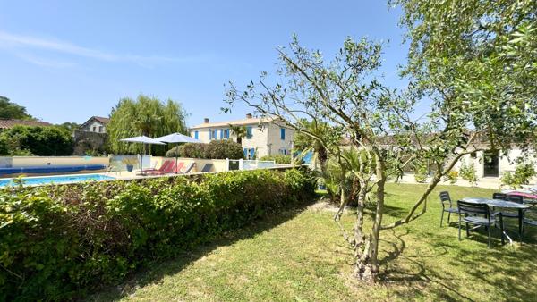 EXCLUSIVITÉ « CHARENTAISE 15 MIN LR » 795 600 € FAI* CHARENTAISE D'EXCEPTION