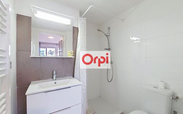 Appartement à louer    1 pièce •  Porto-Vecchio