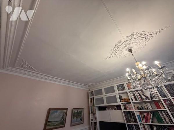 THIBERVILLE HYPER CENTRE MAISON ANGLO NORMANDE AUTHENTIQUE BEAUX VOLUMES