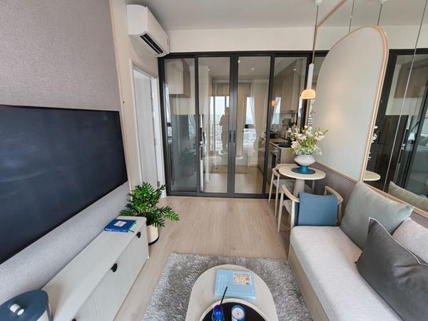 The Reference Sathorn Wongwianyai. Condominiums urbains design à 130m du BTS Wongwian Yai