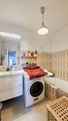 Montreuil  Appartement 2 pièce de 55 m2 avec balcon